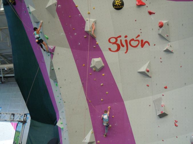 10552389_10202913271137705_4097985056479752057_n